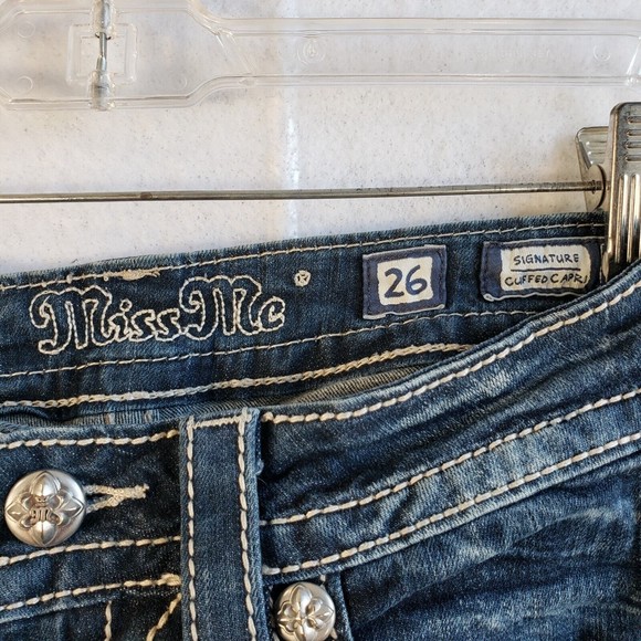 Miss Me Signature Cuffed Capri Jeans Sz 26 Distressed Blue Stitched Flap Pocket - Picture 5 of 12